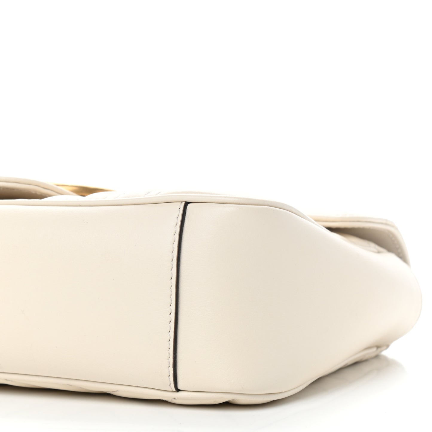 Calfskin Matelasse Small GG Marmont Shoulder Bag White