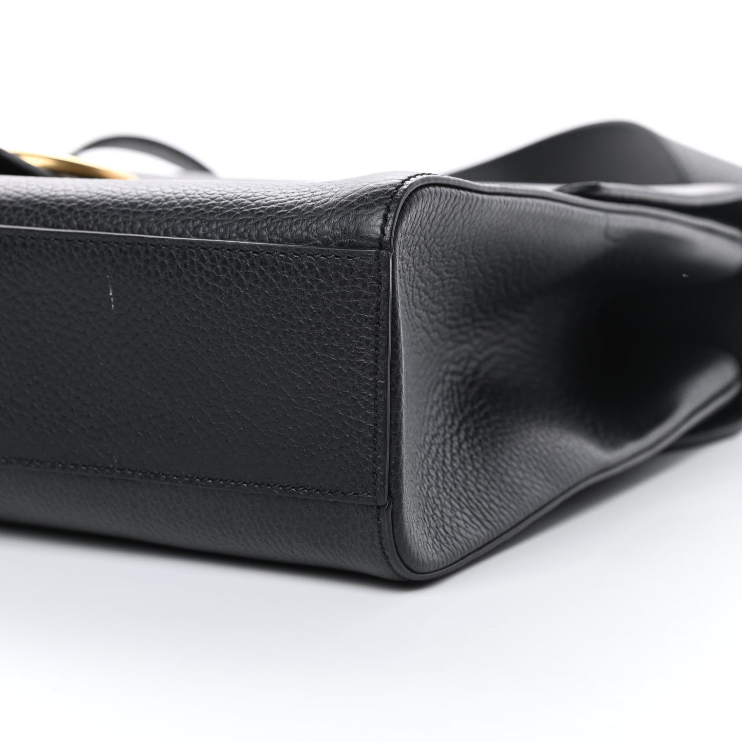 Calfskin GG Marmont Messenger Bag Black