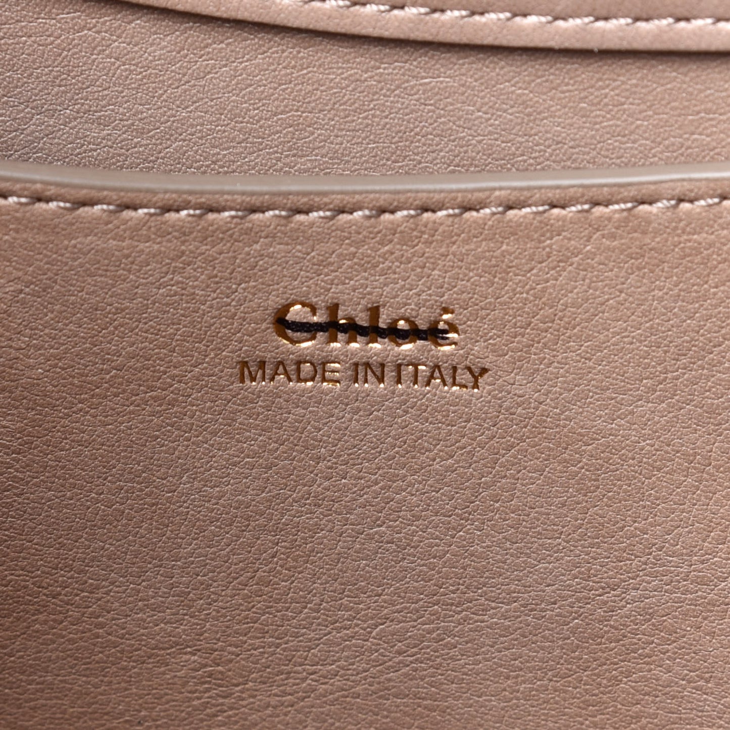 Grain Calfskin Kiss Hobo Motty Grey