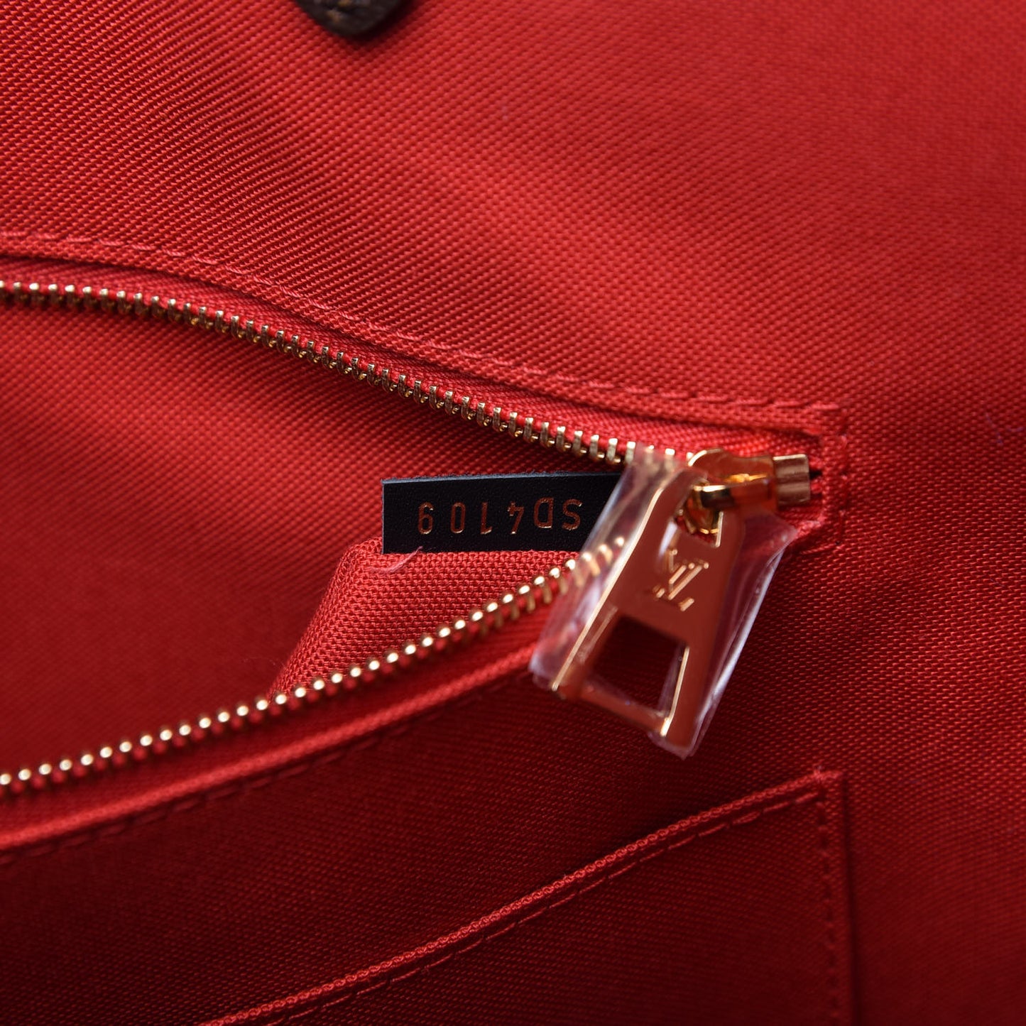 Reverse Monogram Giant Onthego GM