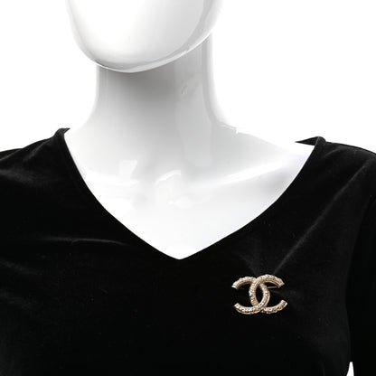 Chanel CC Logo Brooch Gold 2 of 6