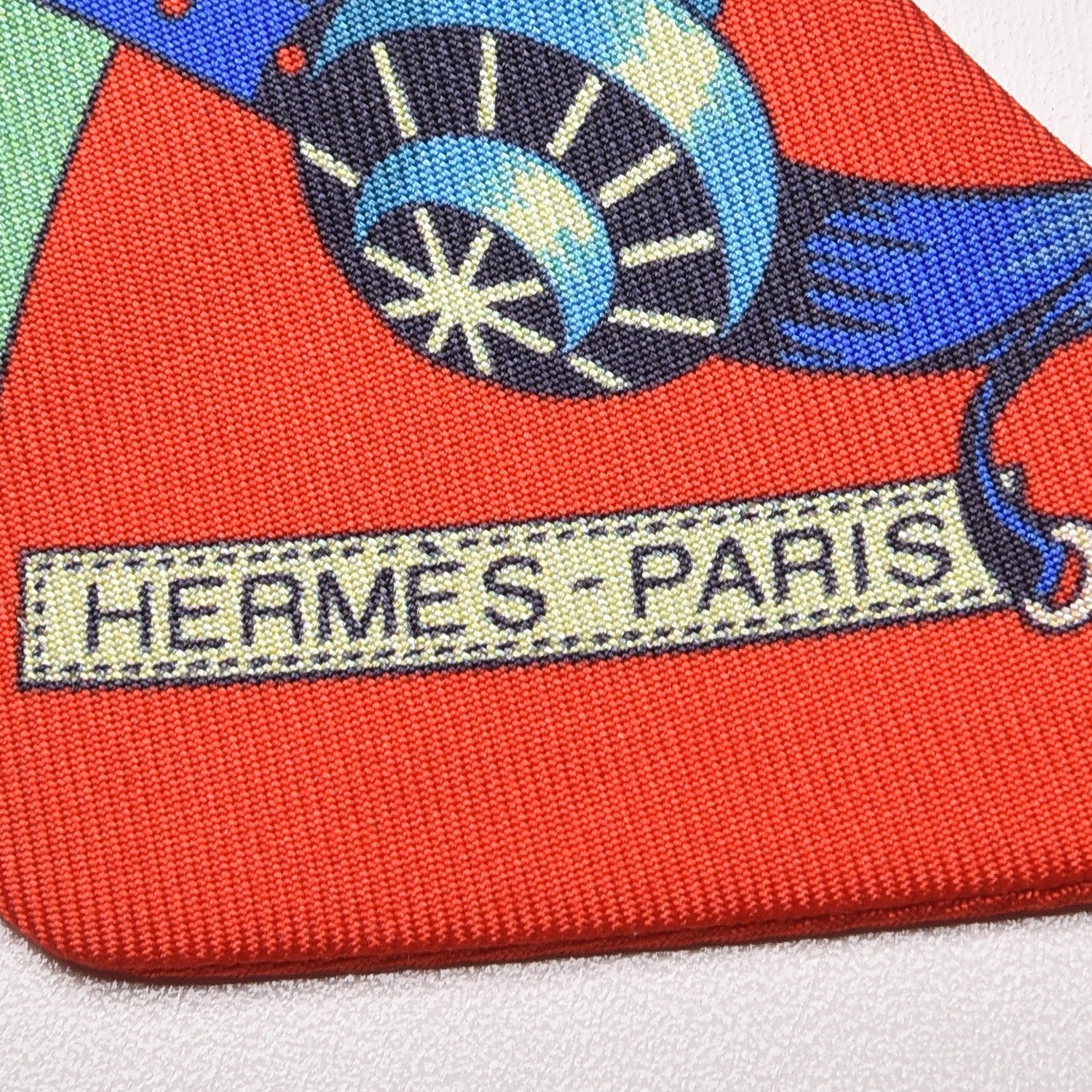 Hermes Silk Voitures Nouvelles Twilly Vert Anis Rouge 4 of 5