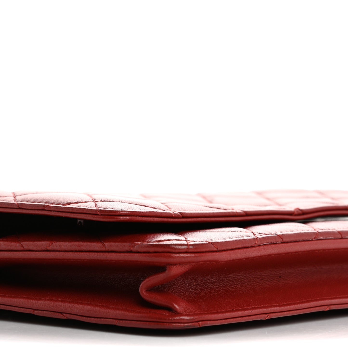 Lambskin Quilted Wallet On Chain WOC Red