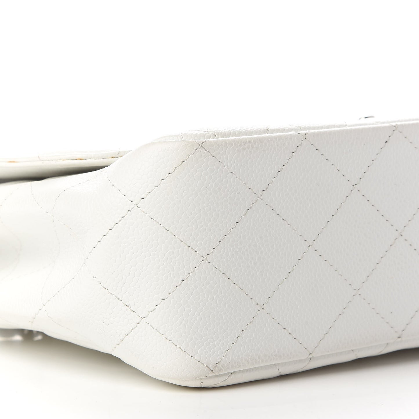 Caviar Quilted Jumbo Single Flap White