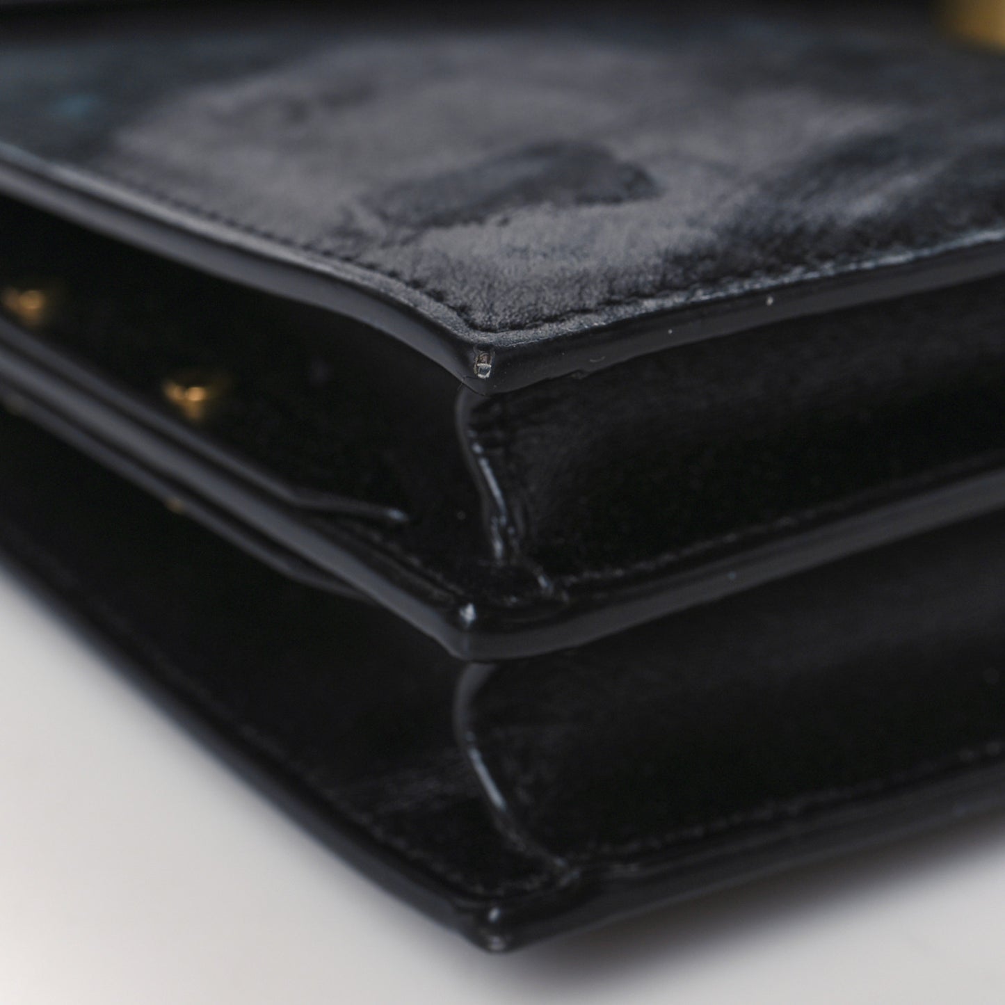Smooth Calfskin Suede Monogram Cassandra Clasp Bag Black