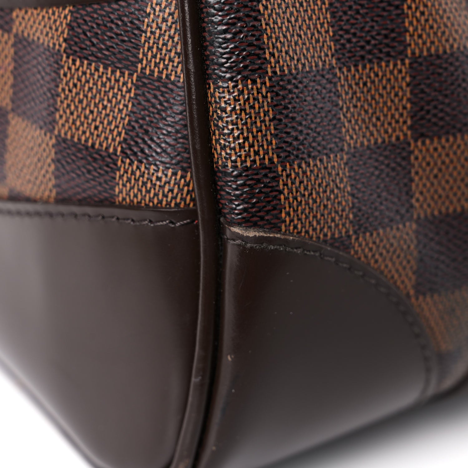 Louis Vuitton Damier Ebene Berkeley 19 of 28