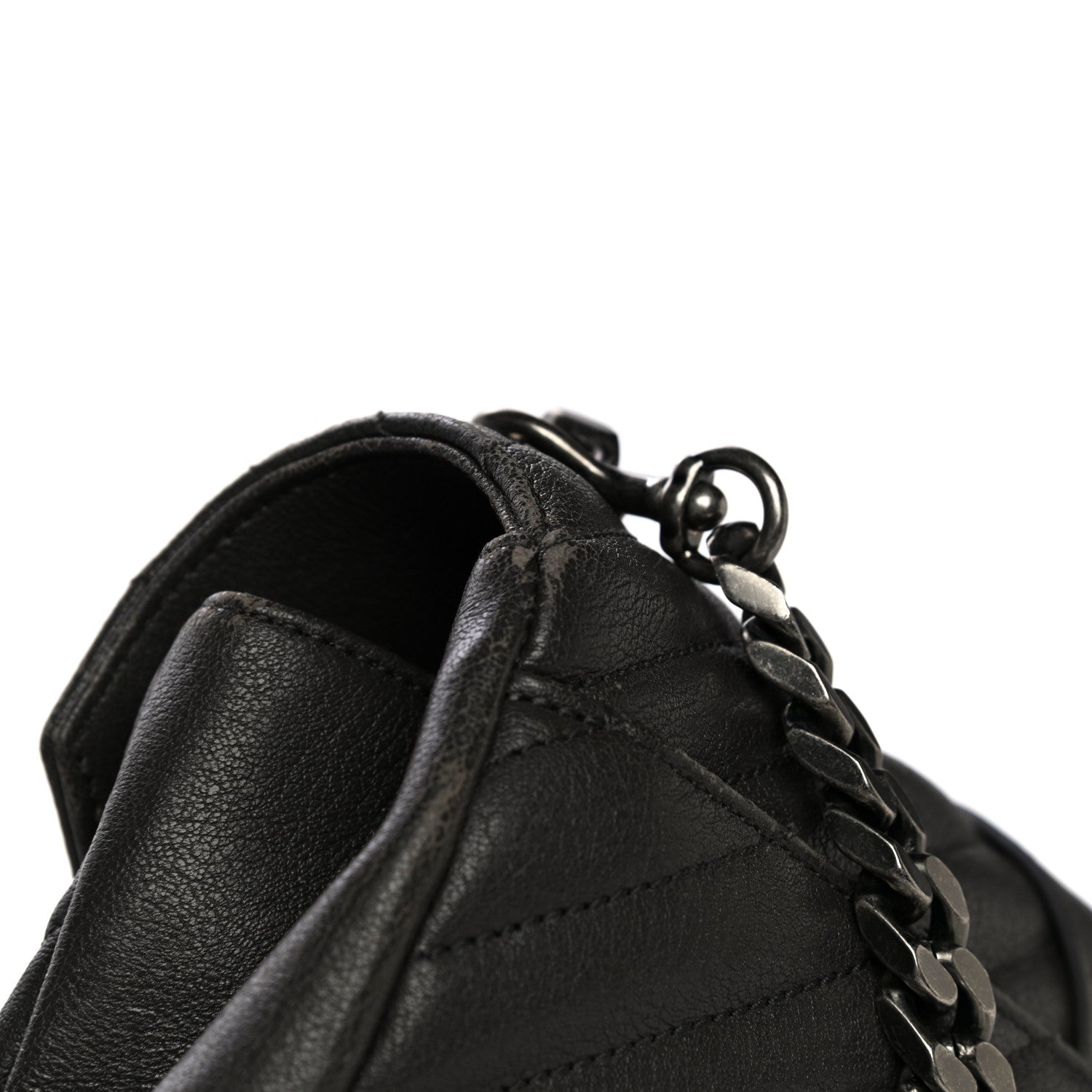 Saint Laurent Sheepskin Matelasse Chevron Monogram Medium College Bag Asphalt 15 of 21