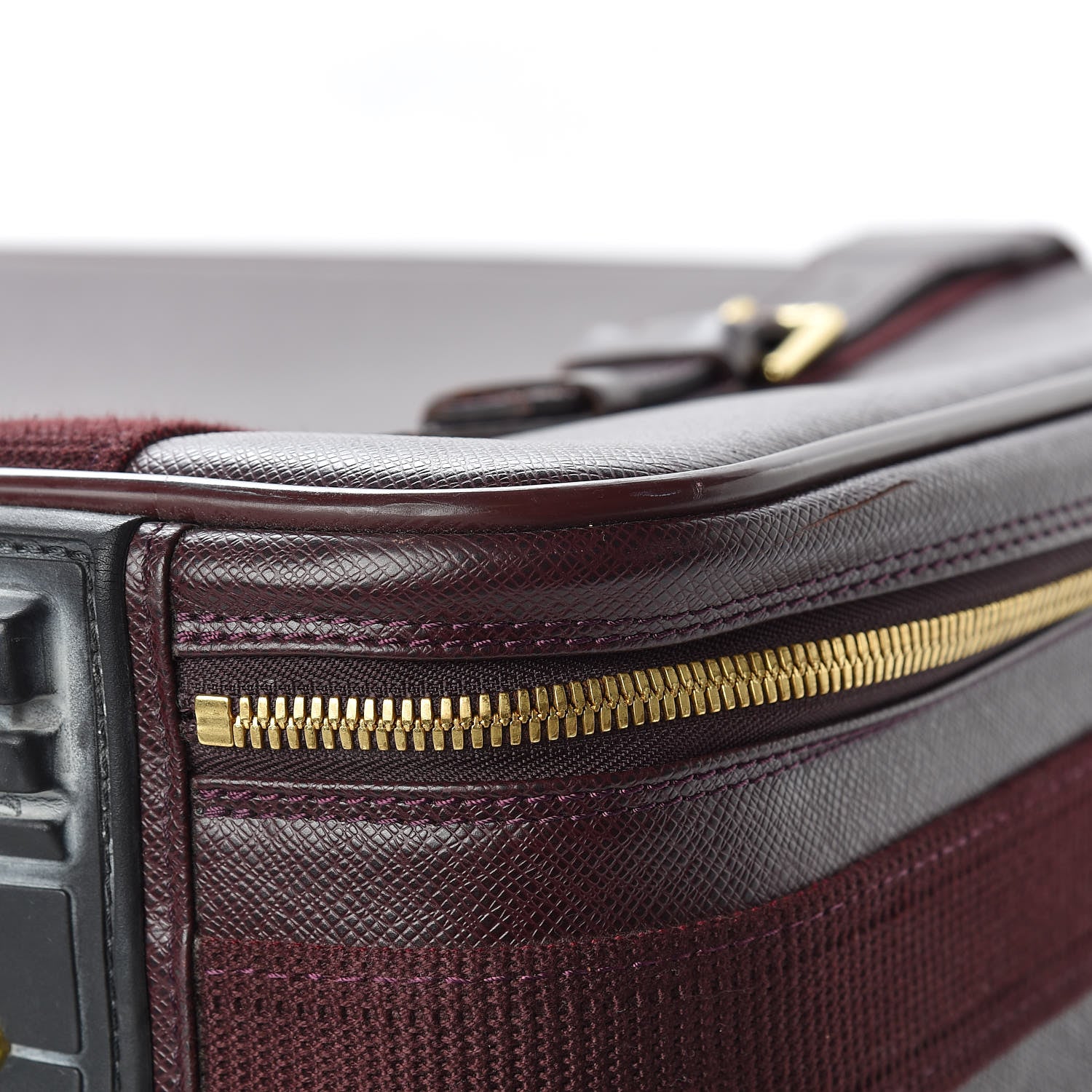 Louis Vuitton Taiga Mitka Suitcase Acajou 27 of 31