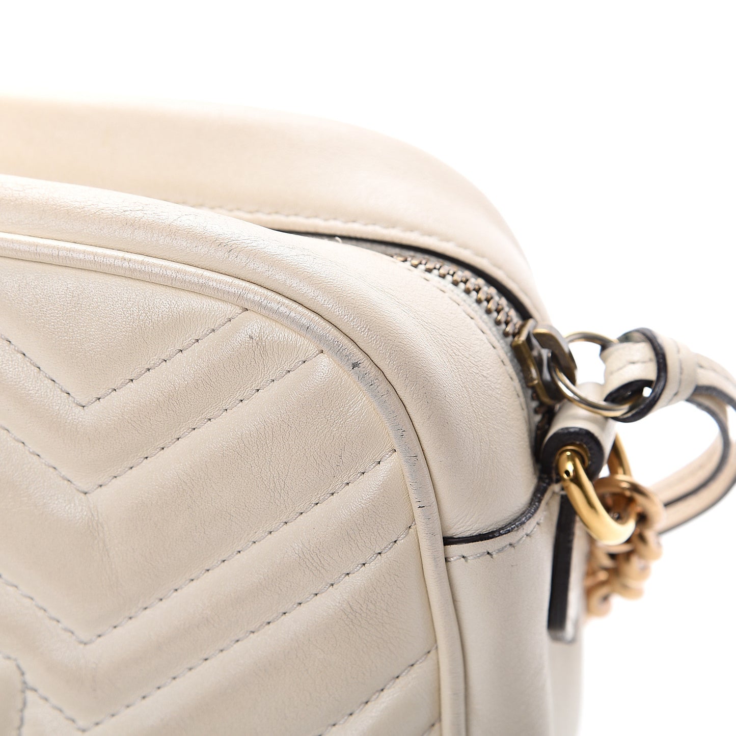 Calfskin Matelasse Small GG Marmont Chain Shoulder Bag White