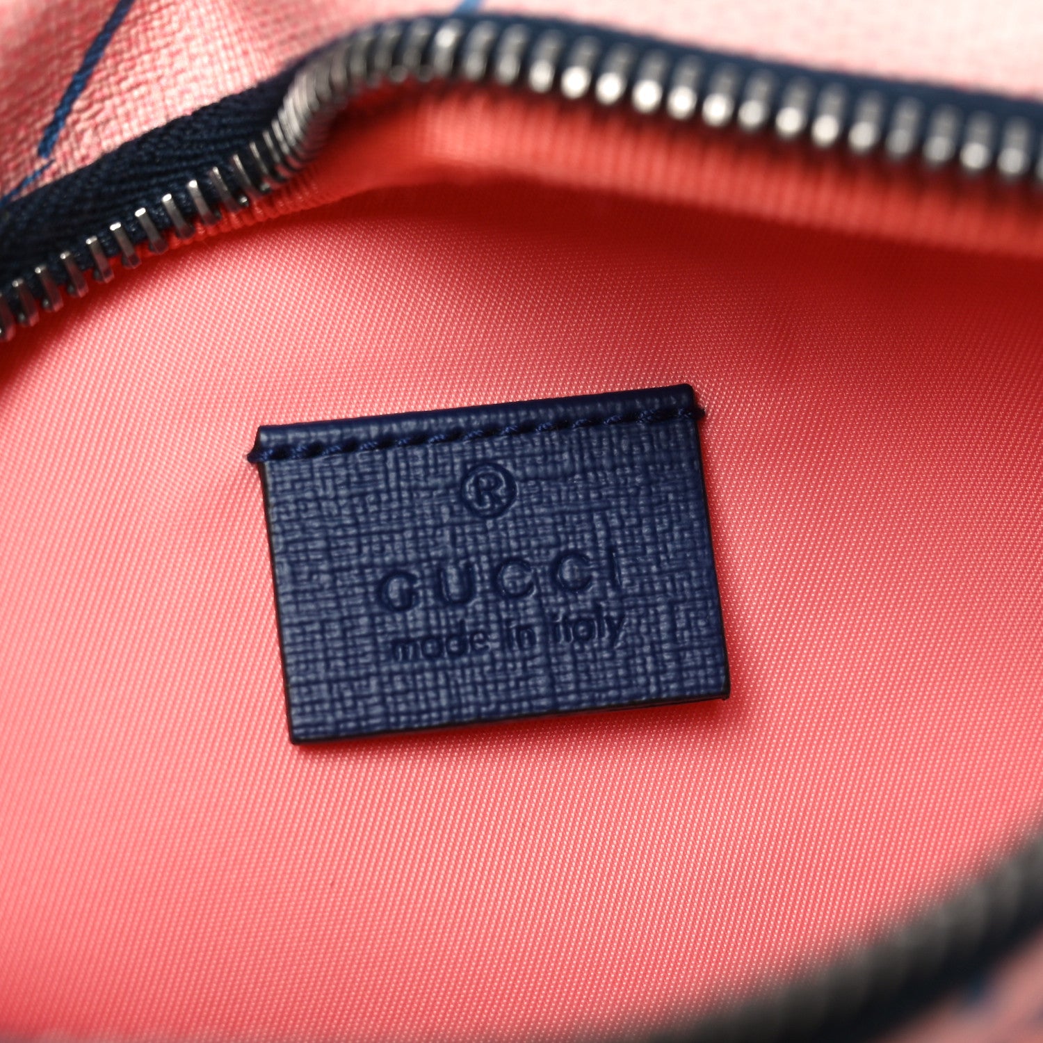 Gucci Coated Canvas Interlocking G Jetsons Childrens Belt Bag Pink 6 of 10