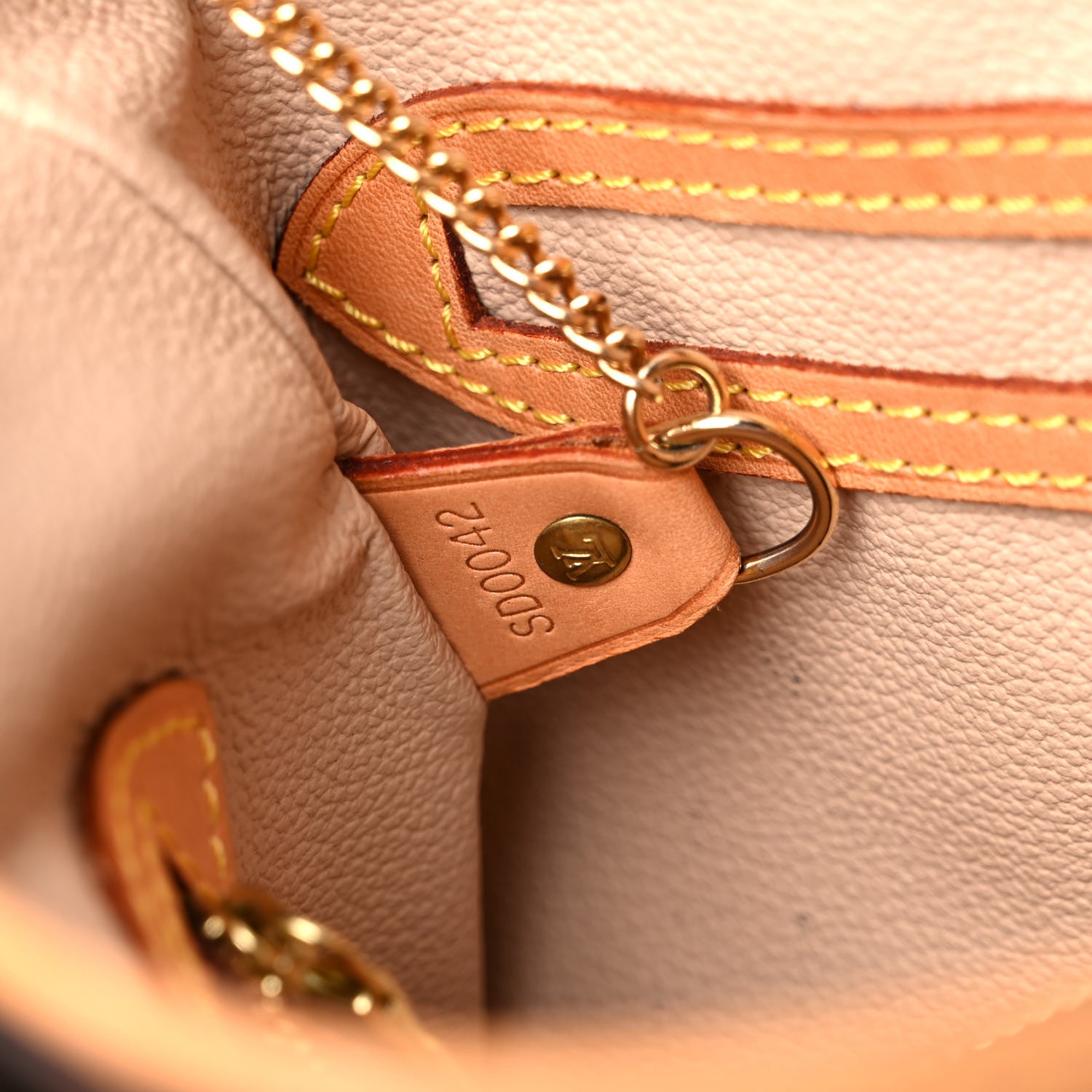 Louis Vuitton Monogram Petit Bucket 23 8 of 29
