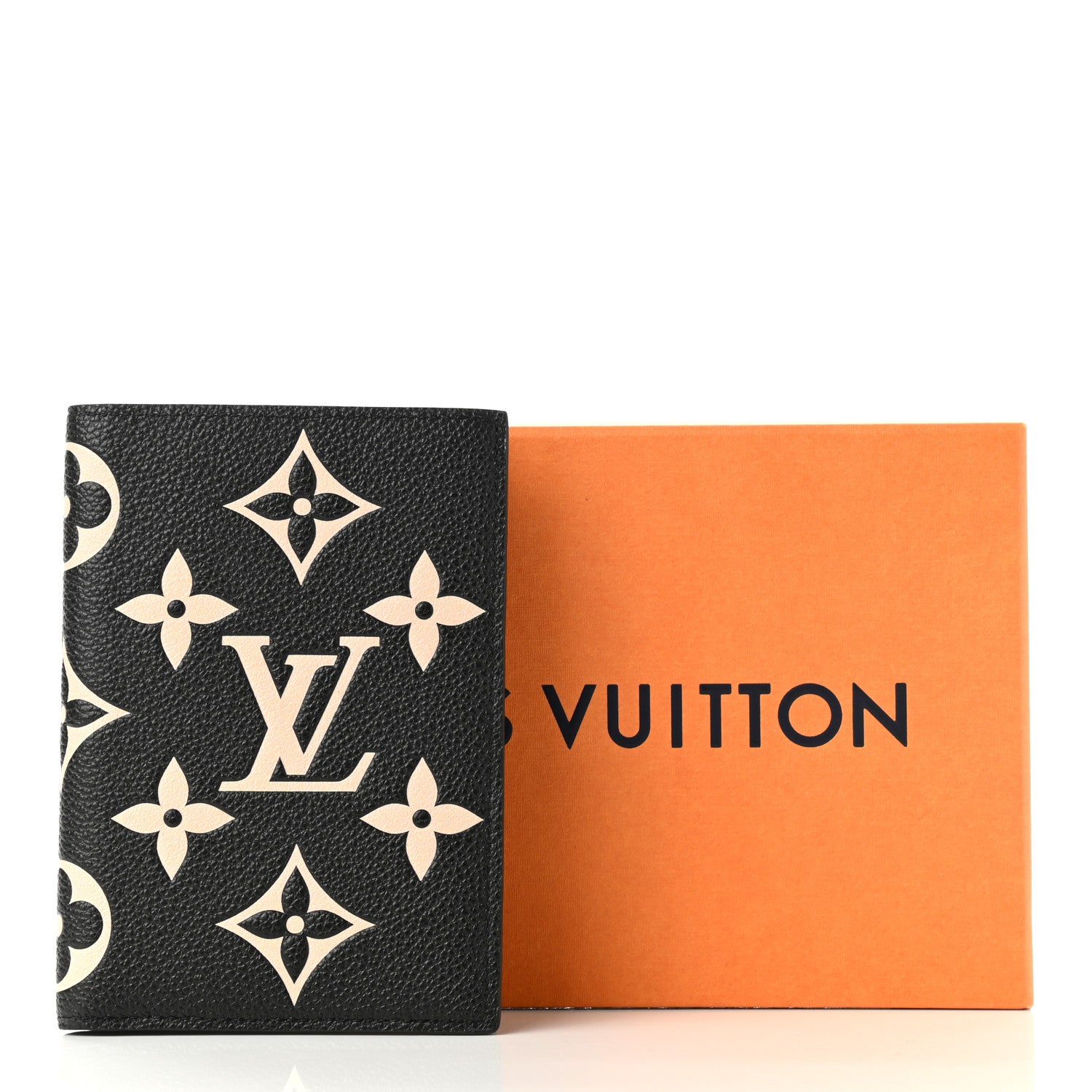 Louis Vuitton Empreinte Monogram Giant Passport Cover Black Beige 7 of 7