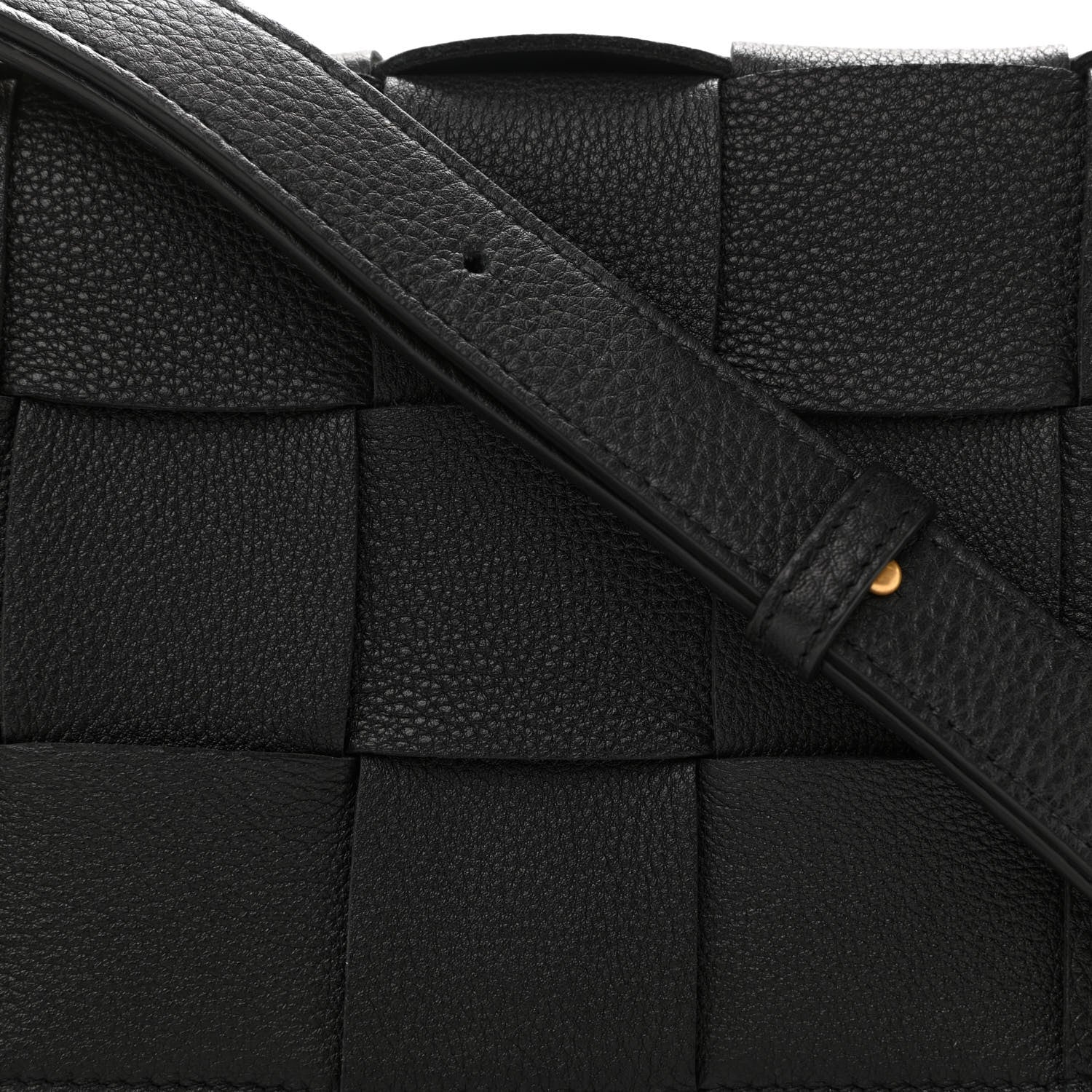 Bottega Veneta Calfskin Maxi Intreccio Cassette Bag Black 7 of 9