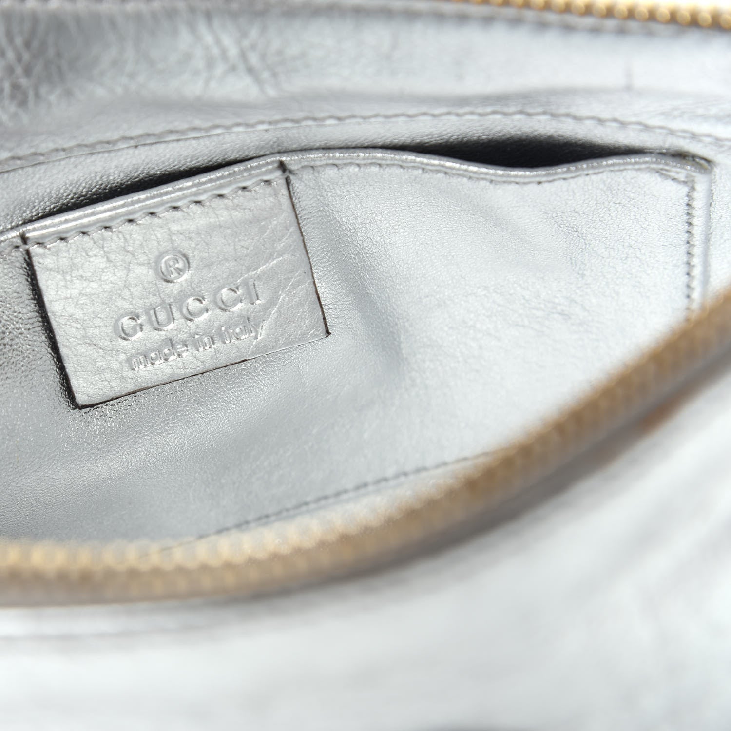 Gucci Metallic Calfskin Hysteria Clutch Silver 8 of 10