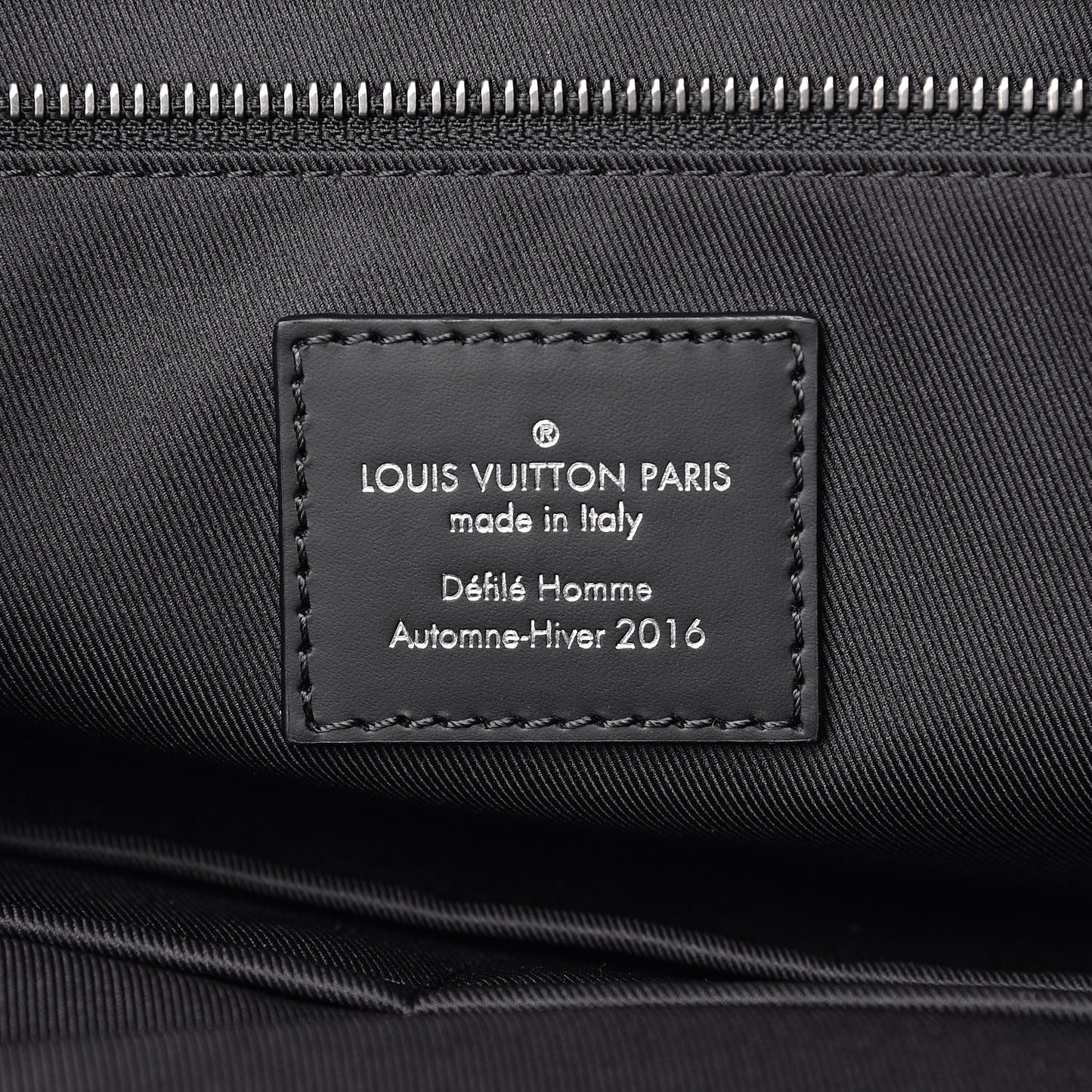 Monogram Eclipse Voyager Messenger MM