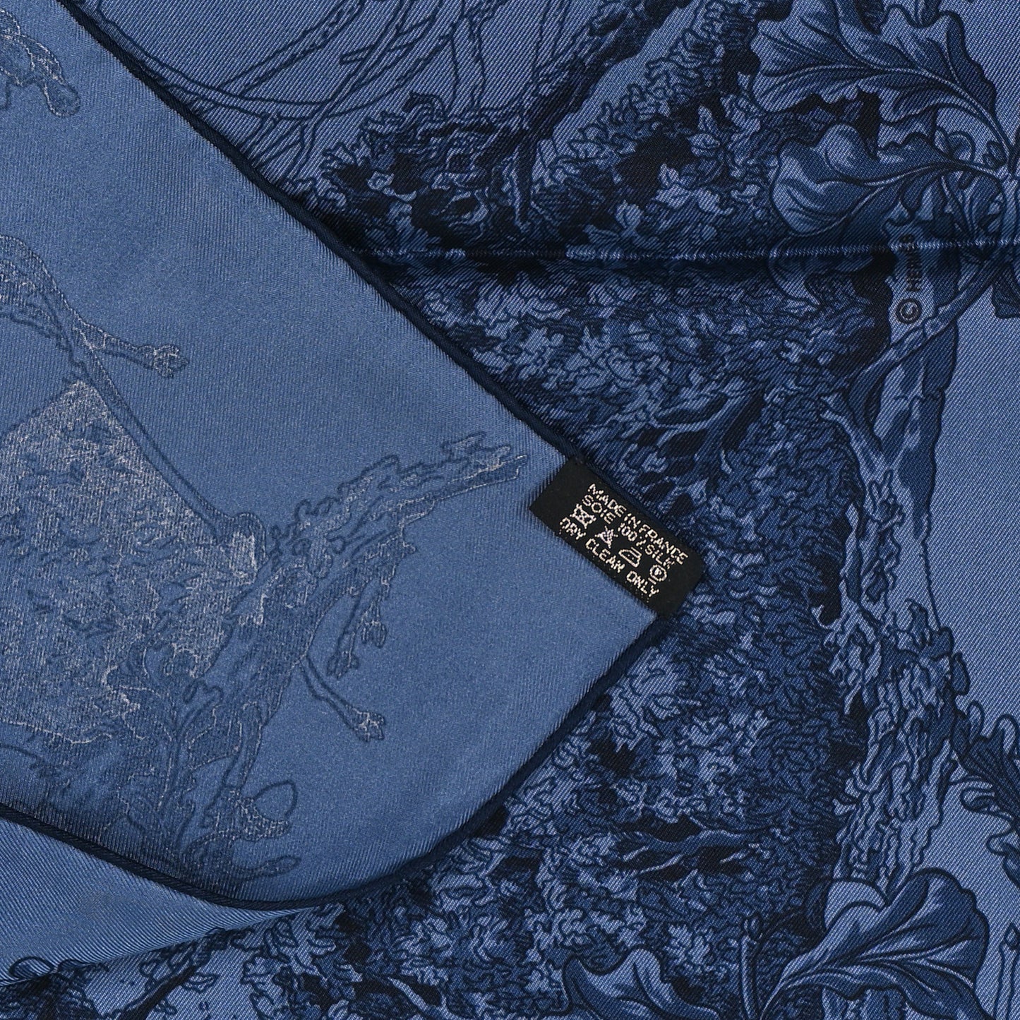 Silk Jardins Des Metamorphoses Scarf 90