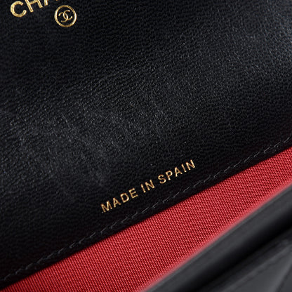 Chanel Shiny Goatskin Quilted Chanel 19 Flap Card Holder Black 7 of 9