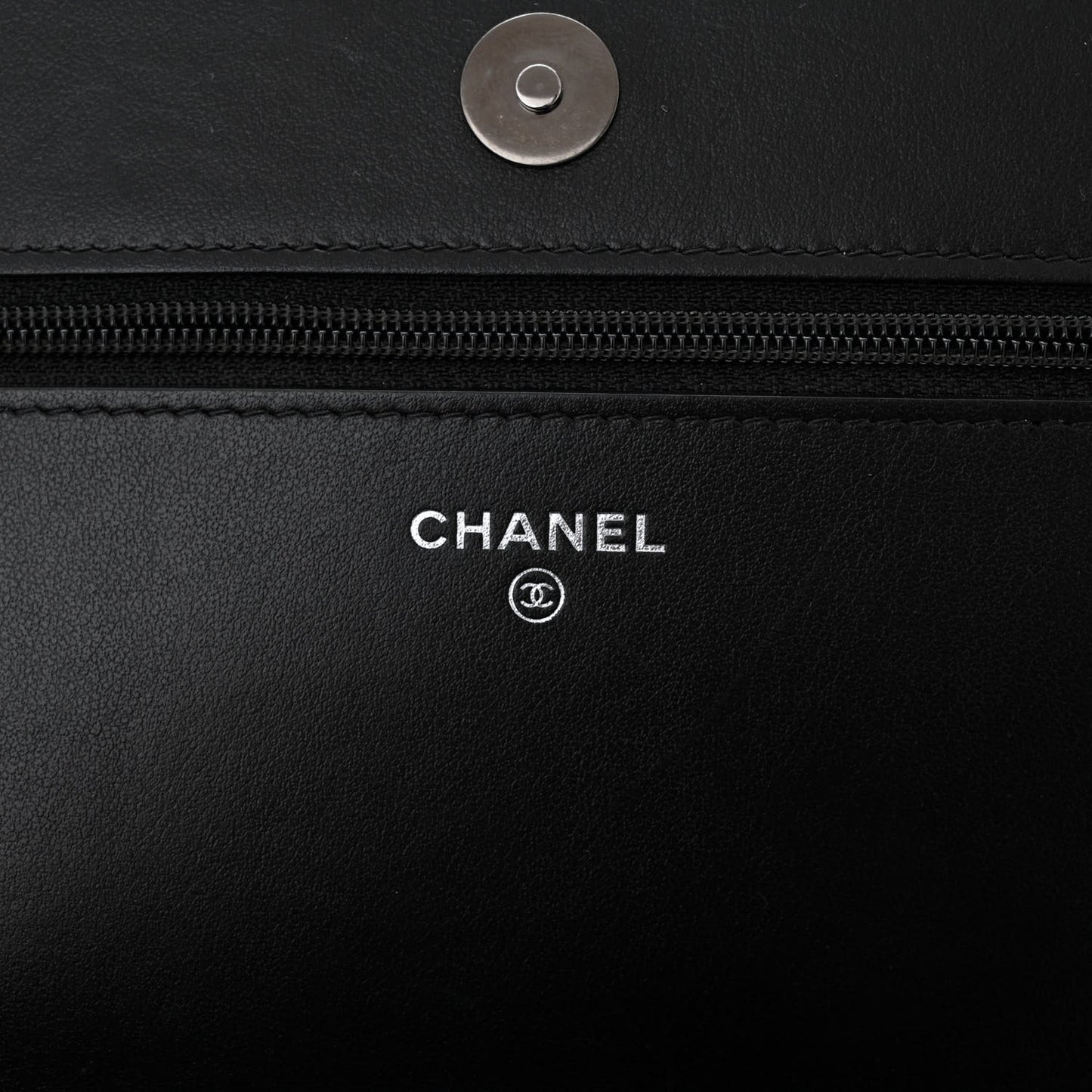 Caviar Quilted Boy Wallet On Chain WOC Black