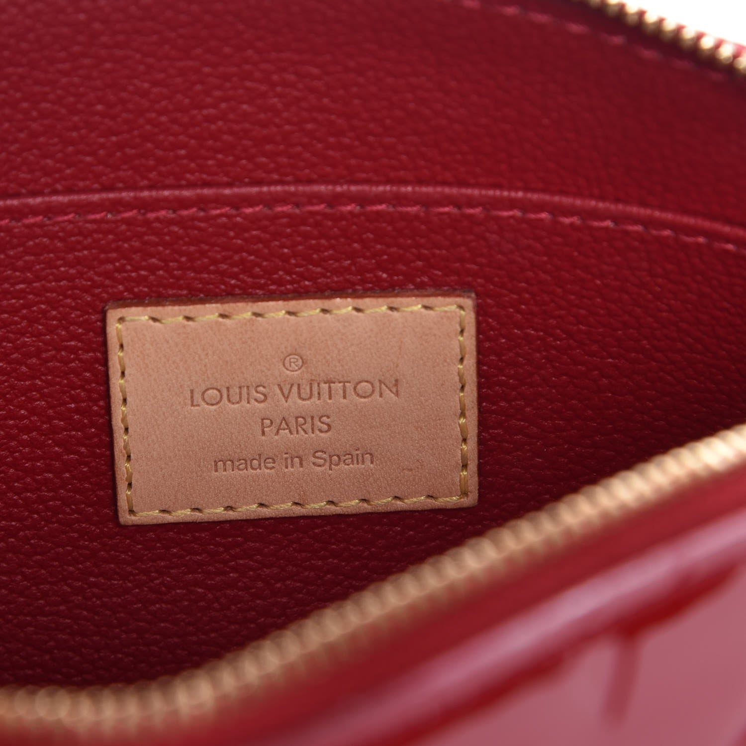 Louis Vuitton Vernis Cosmetic Pouch Pomme D'Amour 5 of 6