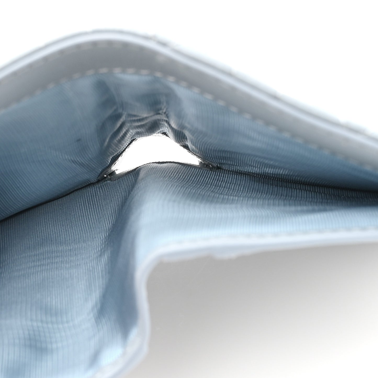 Grained Calfskin Supple Cannage Caro Dahlia Wallet Cloud Blue