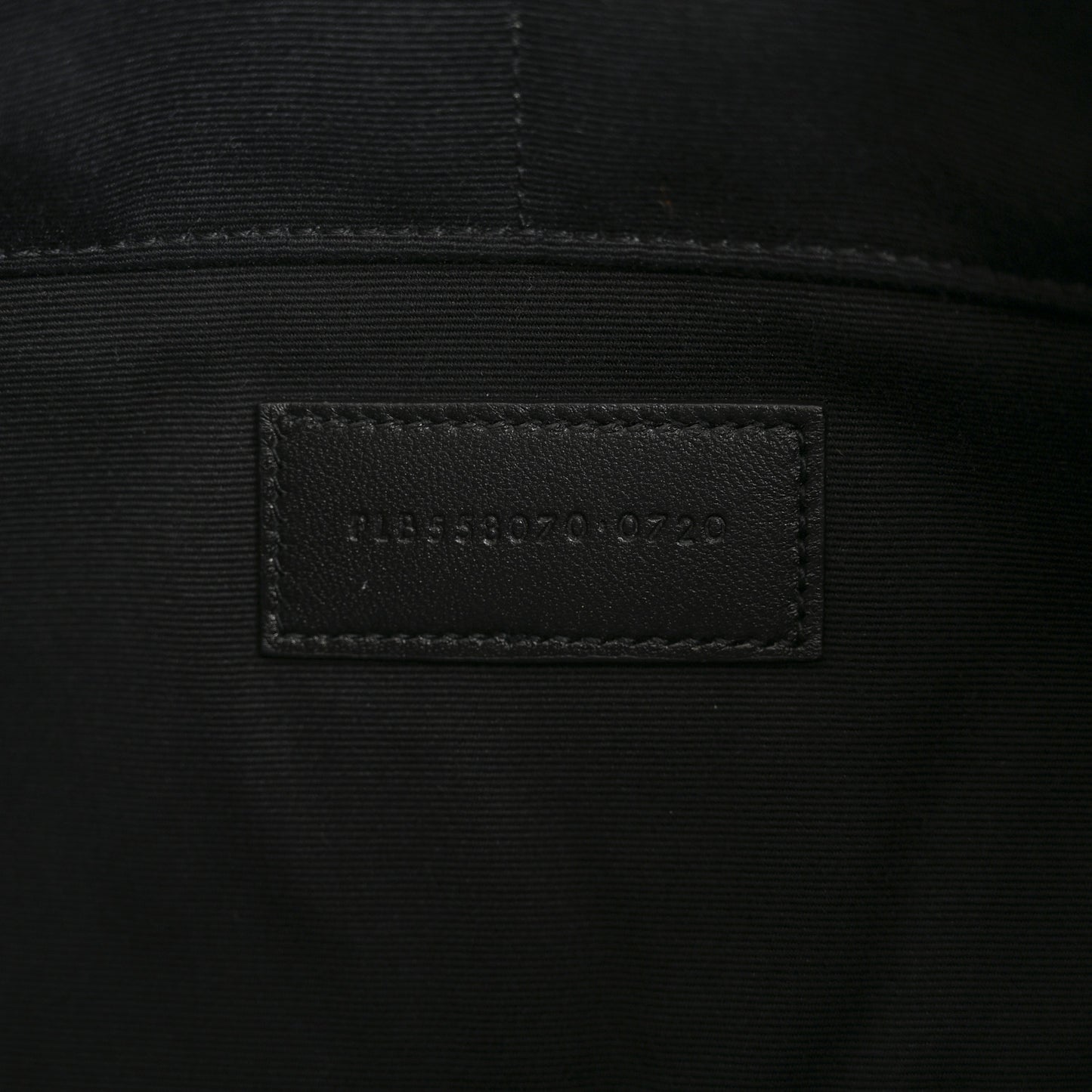 Calfskin Crocodile Embossed Tablet Pouch Black