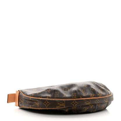 Louis Vuitton LOUIS VUITTON Monogram Croissant MM 4 of 10
