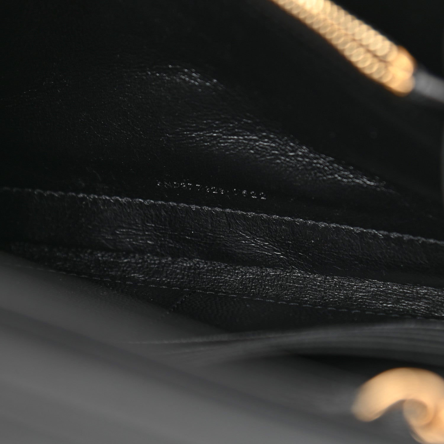 Saint Laurent Grain De Poudre Matelasse Chevron Monogram Chain Wallet Black 7 of 10