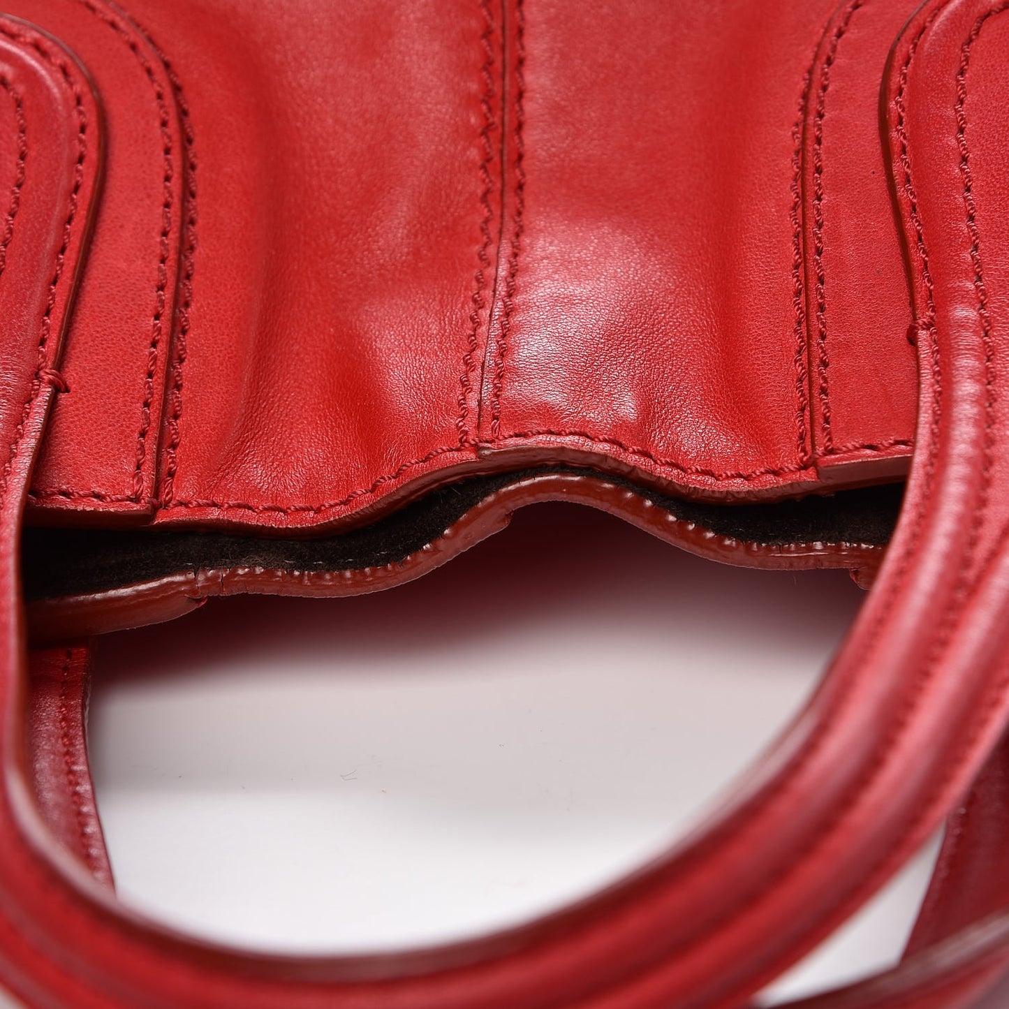 Lambskin Medium Nightingale Red