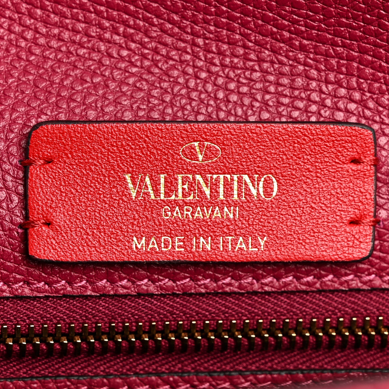 Valentino Garavani Grainy Calfskin Large Vlogo Clutch Raspberry 6 of 11