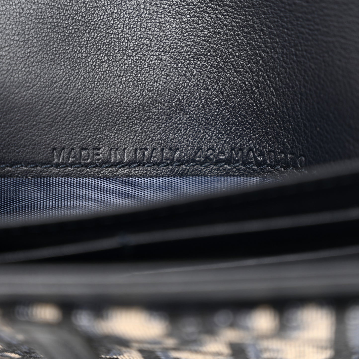 Oblique Saddle Chain Long Wallet Blue
