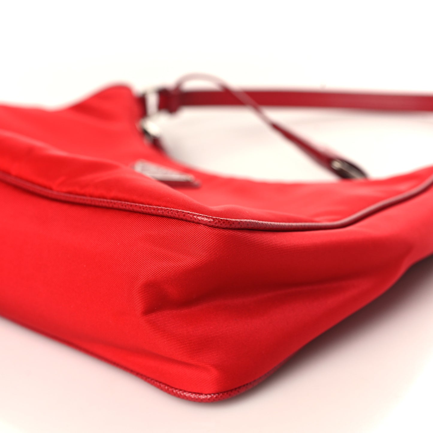 Re-Nylon Saffiano Mini Re-Edition 2005 Bag Rosso