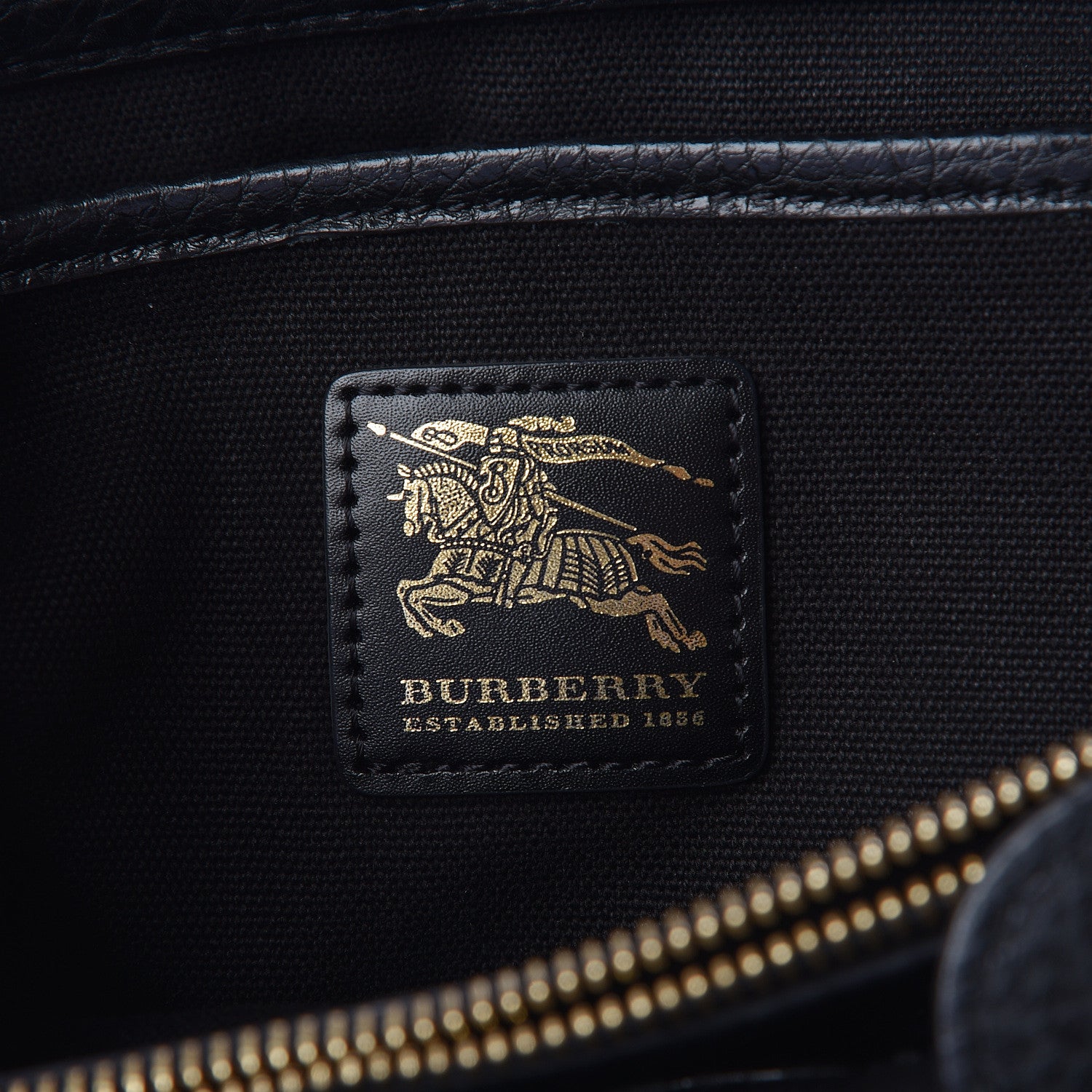 Burberry Heritage Grain Front Pocket Tote Black 6 of 9
