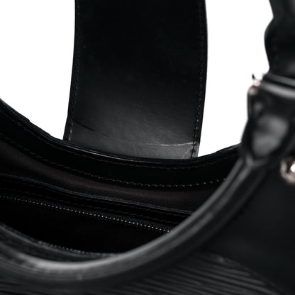 Louis Vuitton Epi Montaigne Sac Black 11 of 11