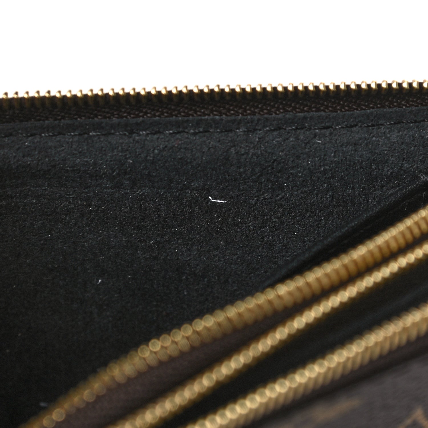Louis Vuitton Monogram World Tour Double Zip Pochette 11 of 11