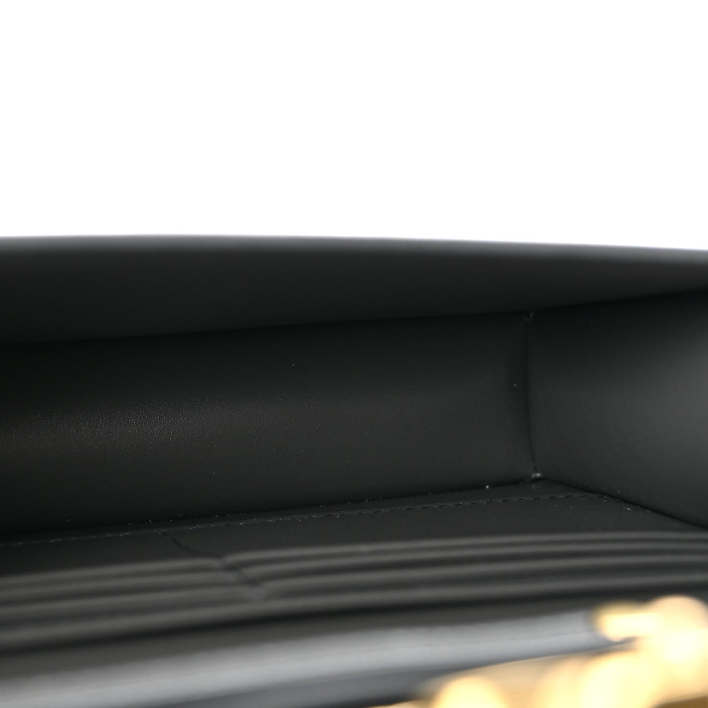 Shiny Calfskin Triomphe Margo Wallet on Chain Anthracite