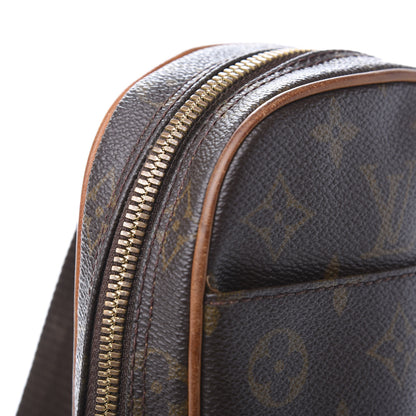 Louis Vuitton Monogram Pochette Gange 10 of 11