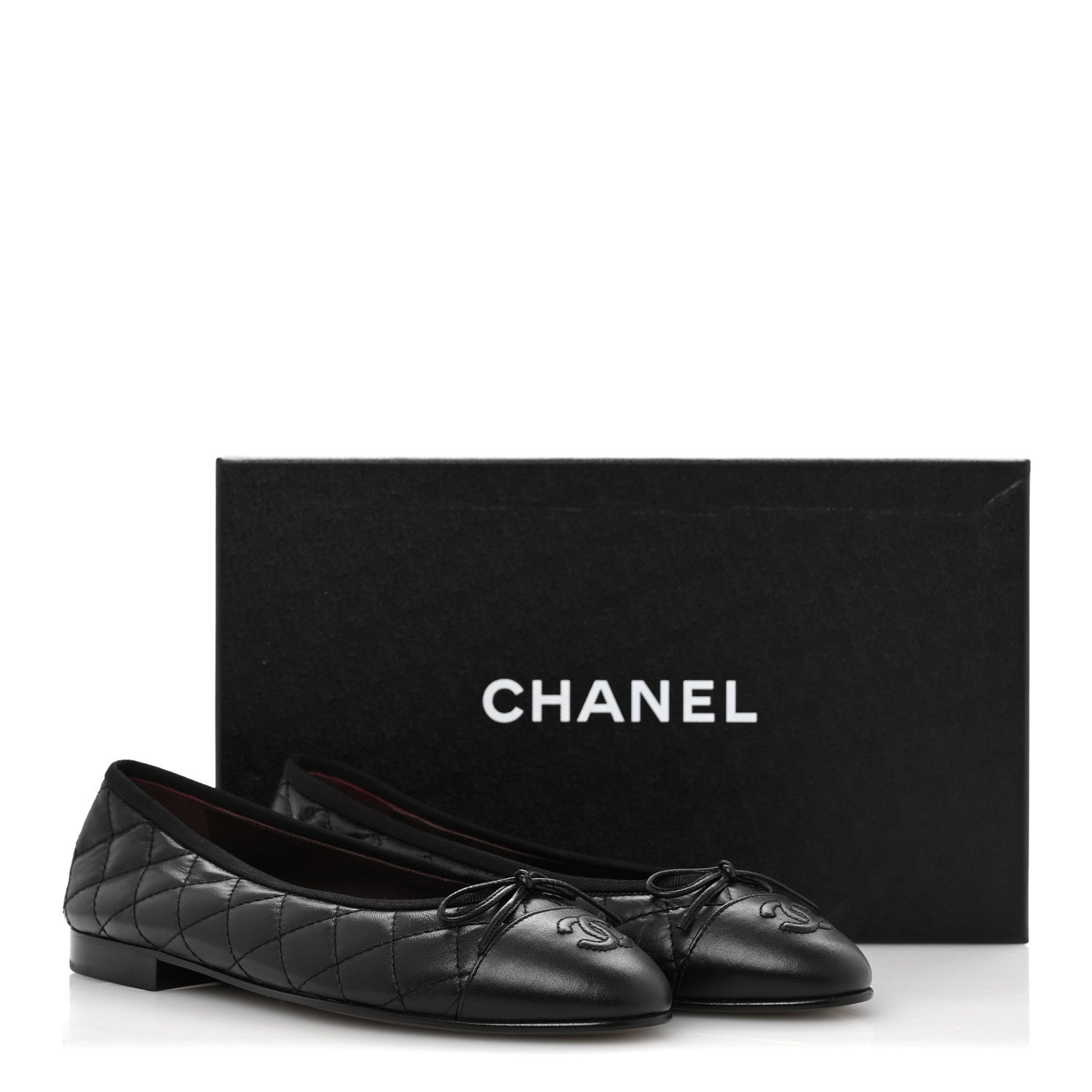 Chanel Aged Calfskin Quilted CC Cap Toe Ballerina Flats 37.5 Black 10 of 10