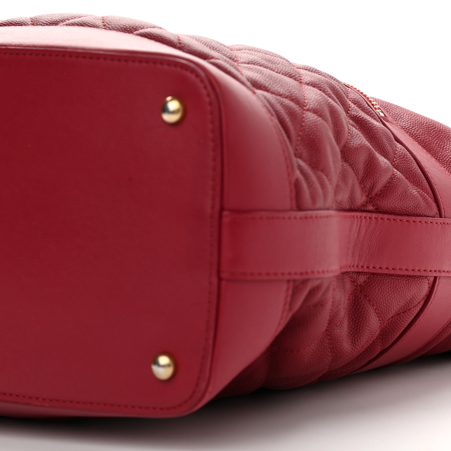 Chanel Caviar Lambskin Quilted Casual Style Hobo Red 10 of 11