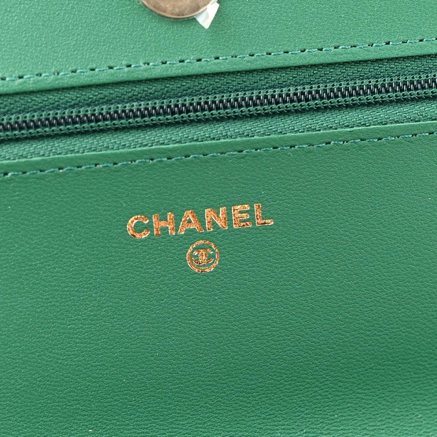 Lambskin Quilted Wallet On Chain WOC Green