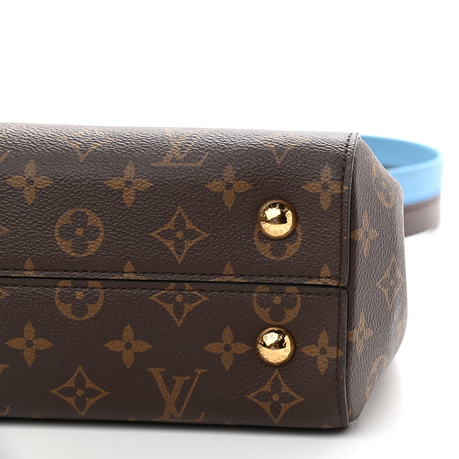 Louis Vuitton Monogram Cluny MM Blue Glacial 8 of 10