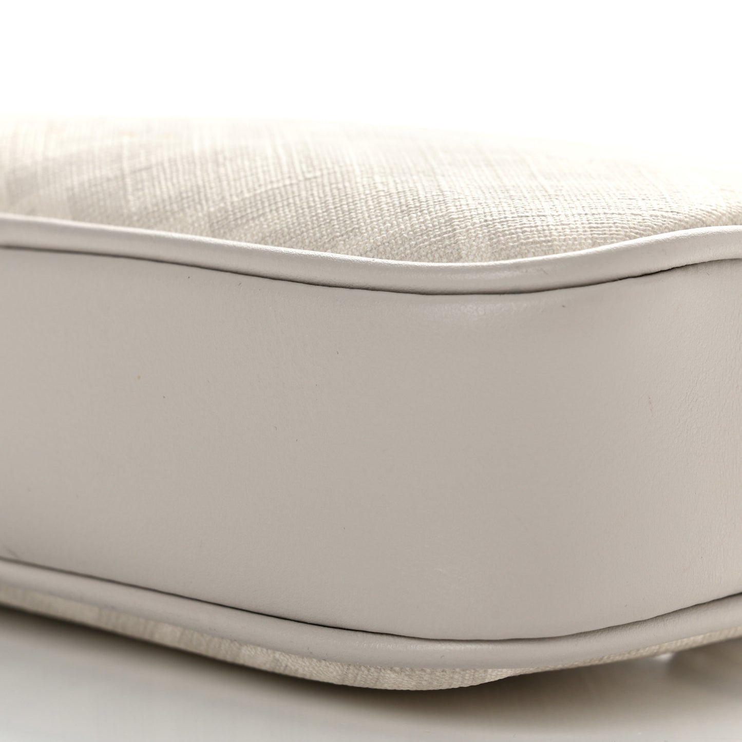 Shiny Glazed Fabric Vitello Cover FF 1974 Logo Small Camera Case Perla Ghiaia