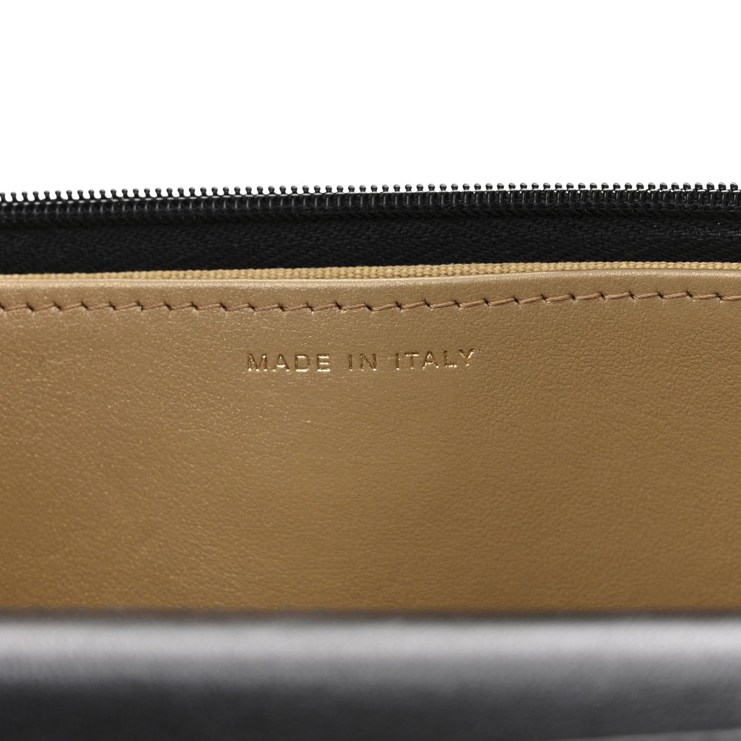 Lambskin Quilted Enamel CC Wallet on Chain WOC Black