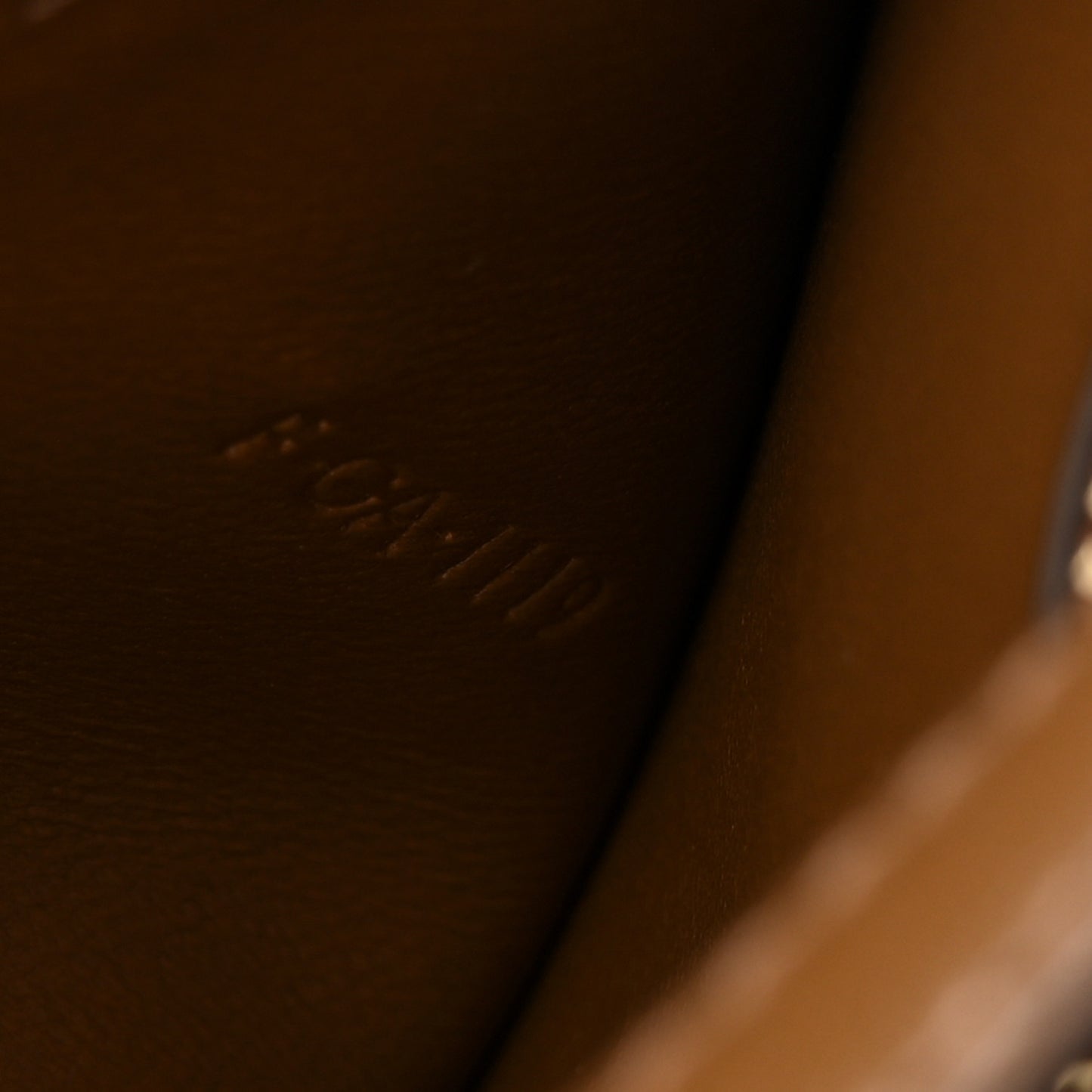 Box Calfskin Medium Classic Box Flap Bag Camel