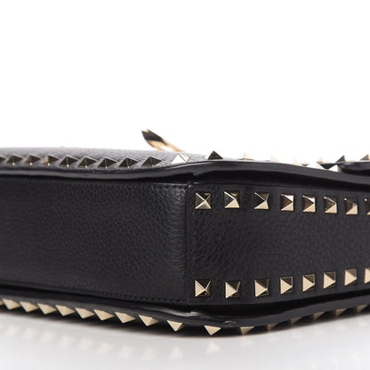 Valentino Garavani Pebbled Calfskin Rockstud Flap Saddle Bag Black 7 of 10