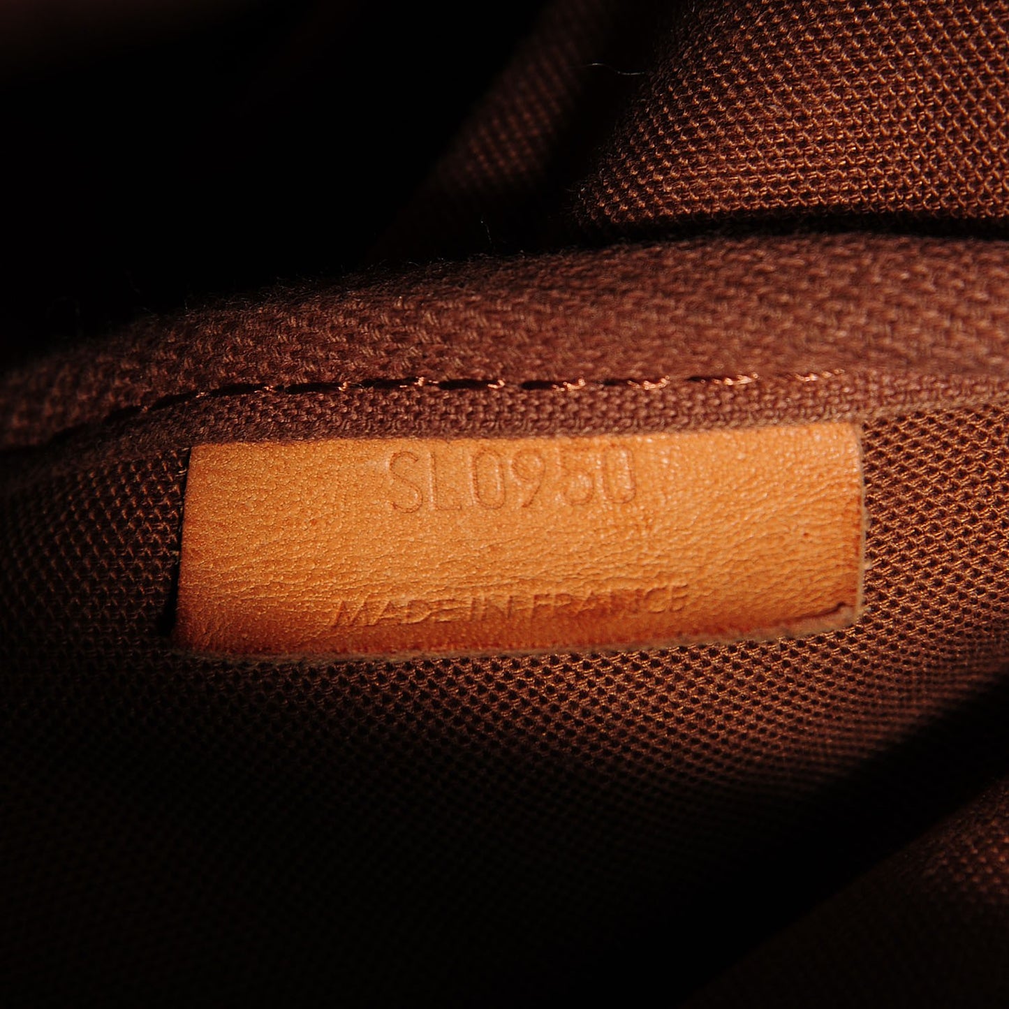 Monogram Saumur 43
