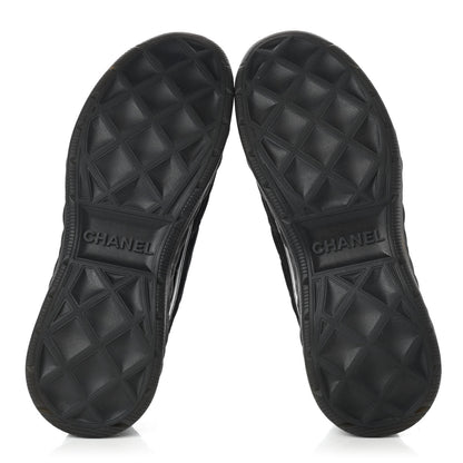 Chanel Suede Calfskin Mixed Fibers CC Sneakers 40 Black 5 of 10