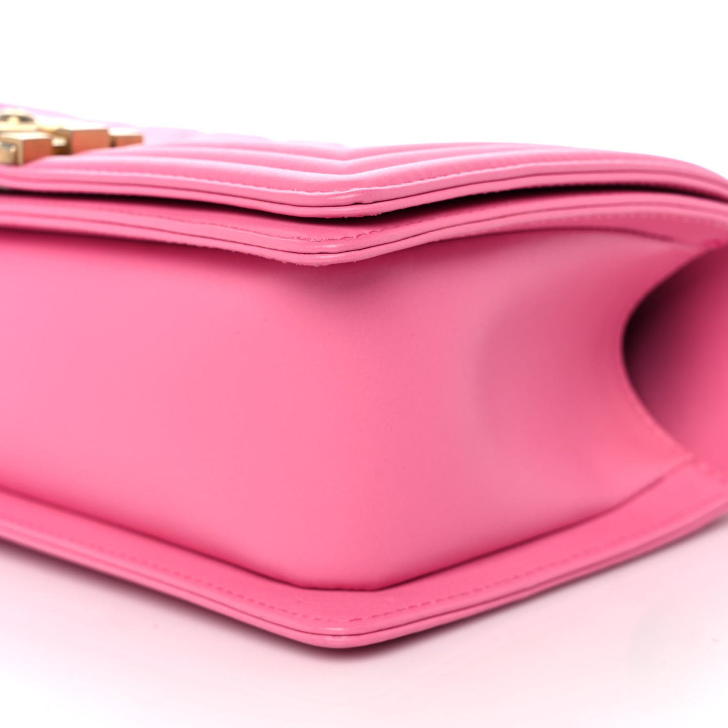 Calfskin Quilted Medium Boy Flap Pink