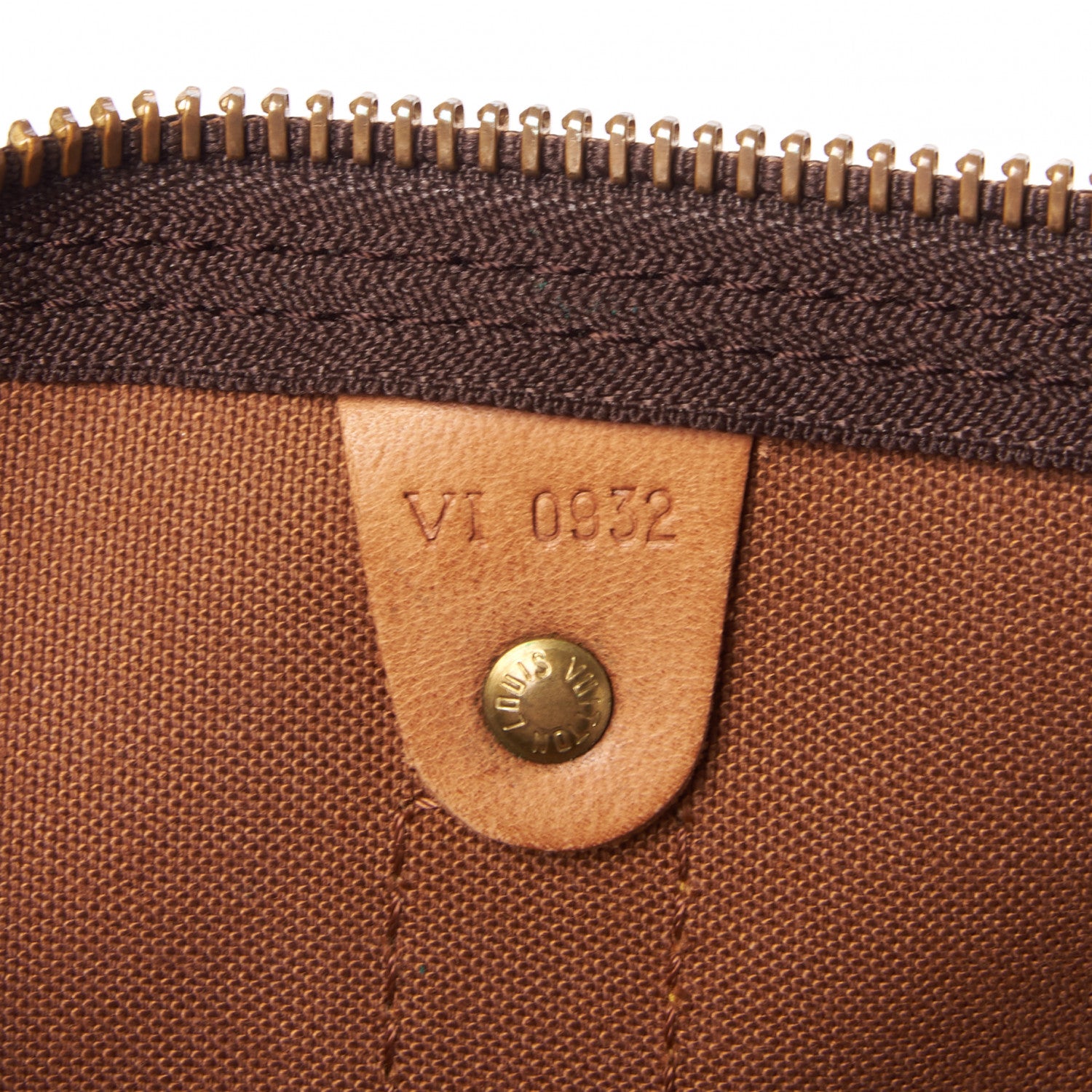 Louis Vuitton Monogram Keepall Bandouliere 55 10 of 11