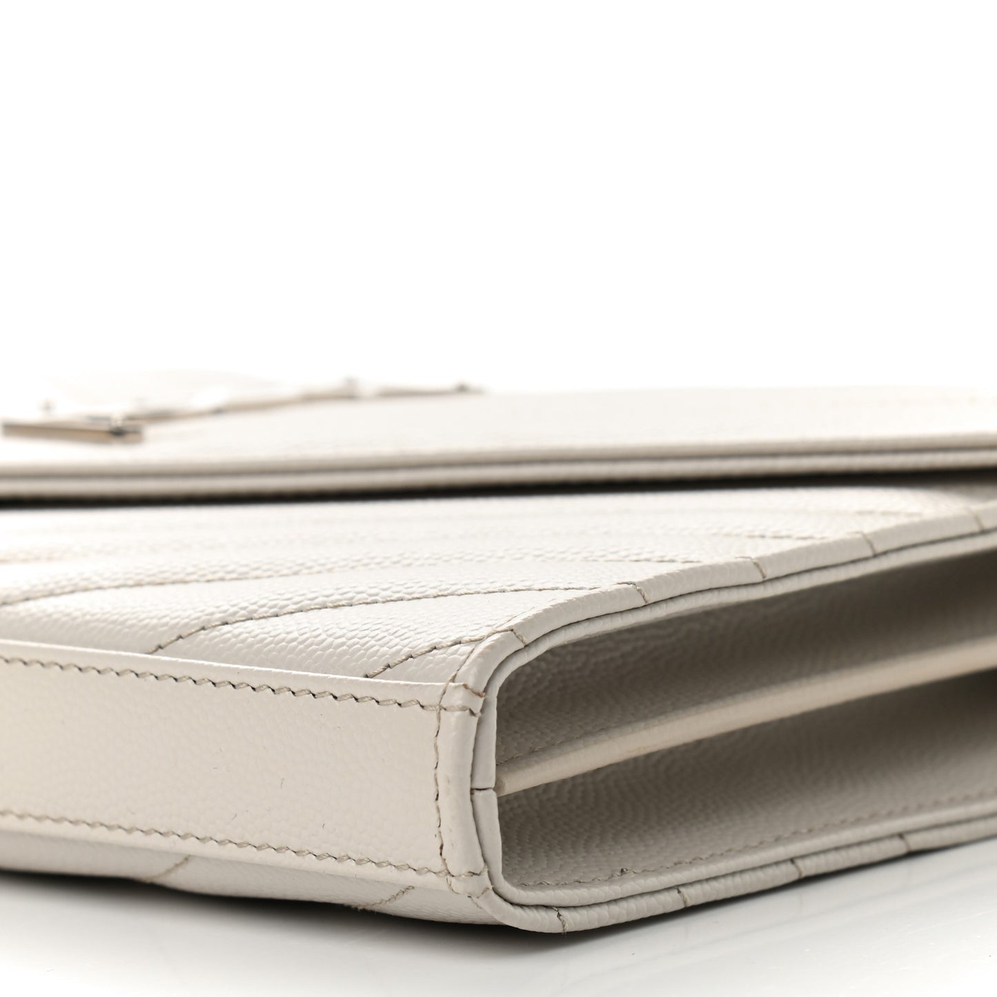 Grain De Poudre Matelasse Chevron Monogram Chain Wallet Crema Soft