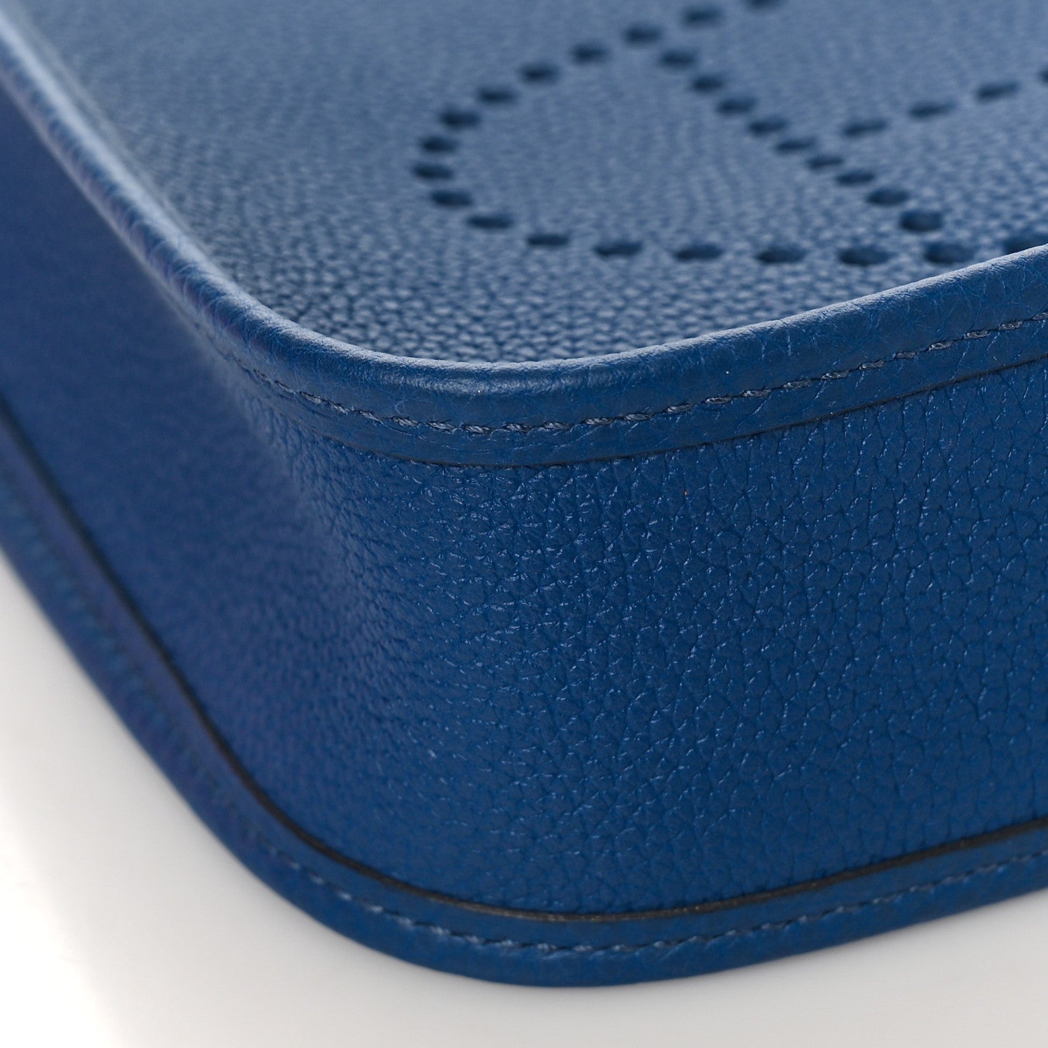 Hermes Taurillon Clemence Zigzag Evelyne TPM Bleu Saphir Bleu Zellige Indigo Black 7 of 9